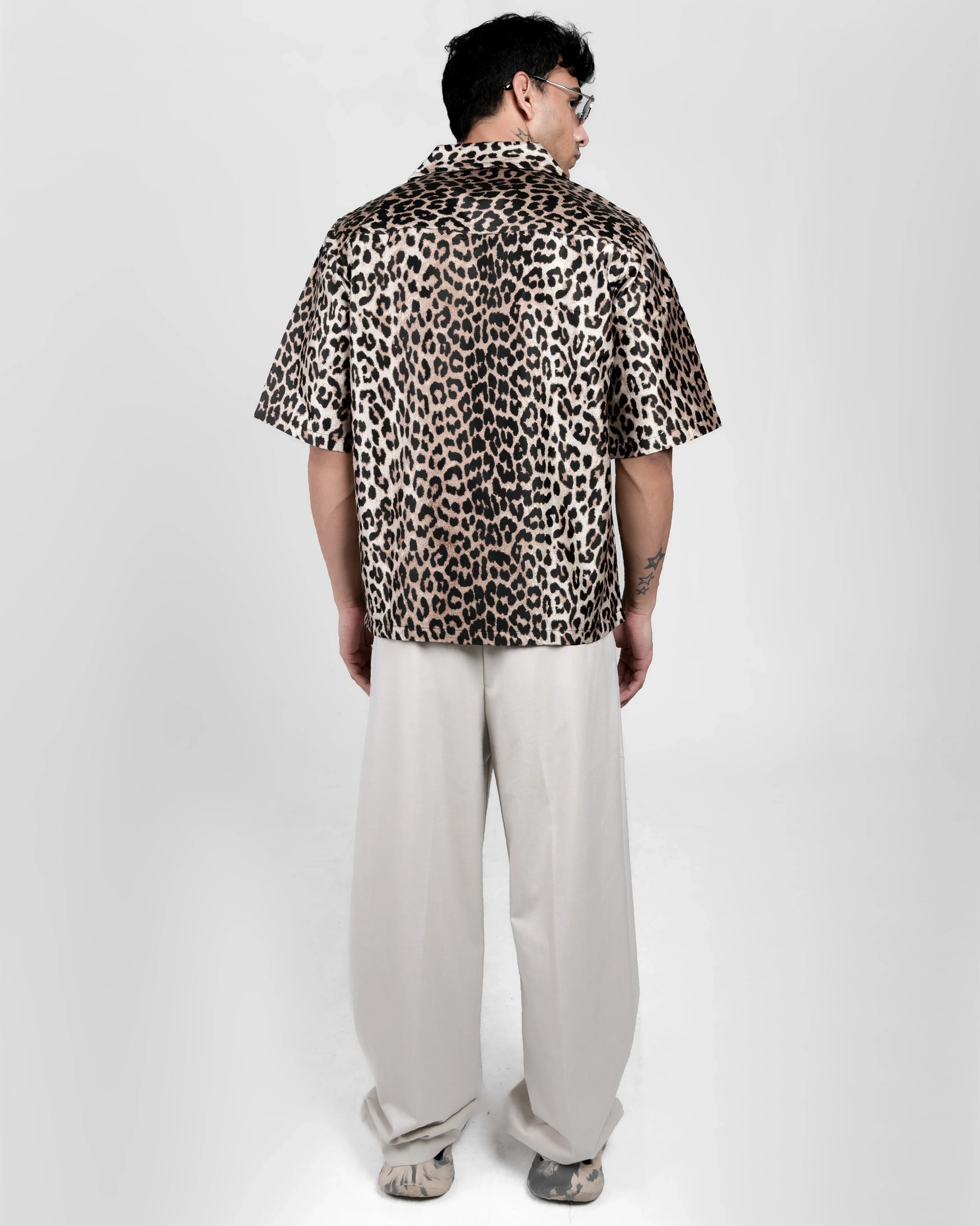 LEOPARD SHORT SLEEVE BOXY FIT SHIRT - DRIPMYFIT