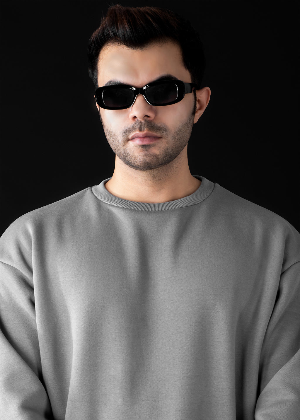 BASIC GREY SWEATSHIRT