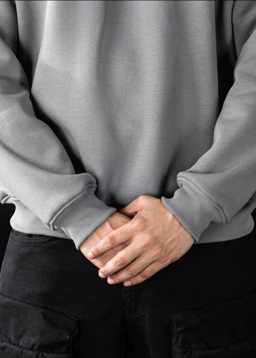 BASIC GREY SWEATSHIRT