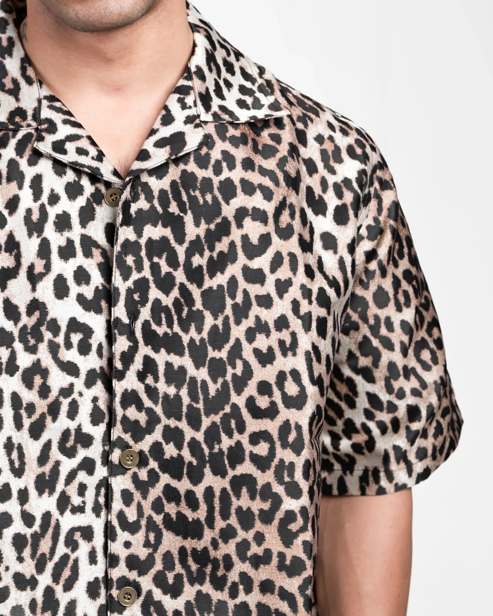 LEOPARD SHORT SLEEVE BOXY FIT SHIRT - DRIPMYFIT
