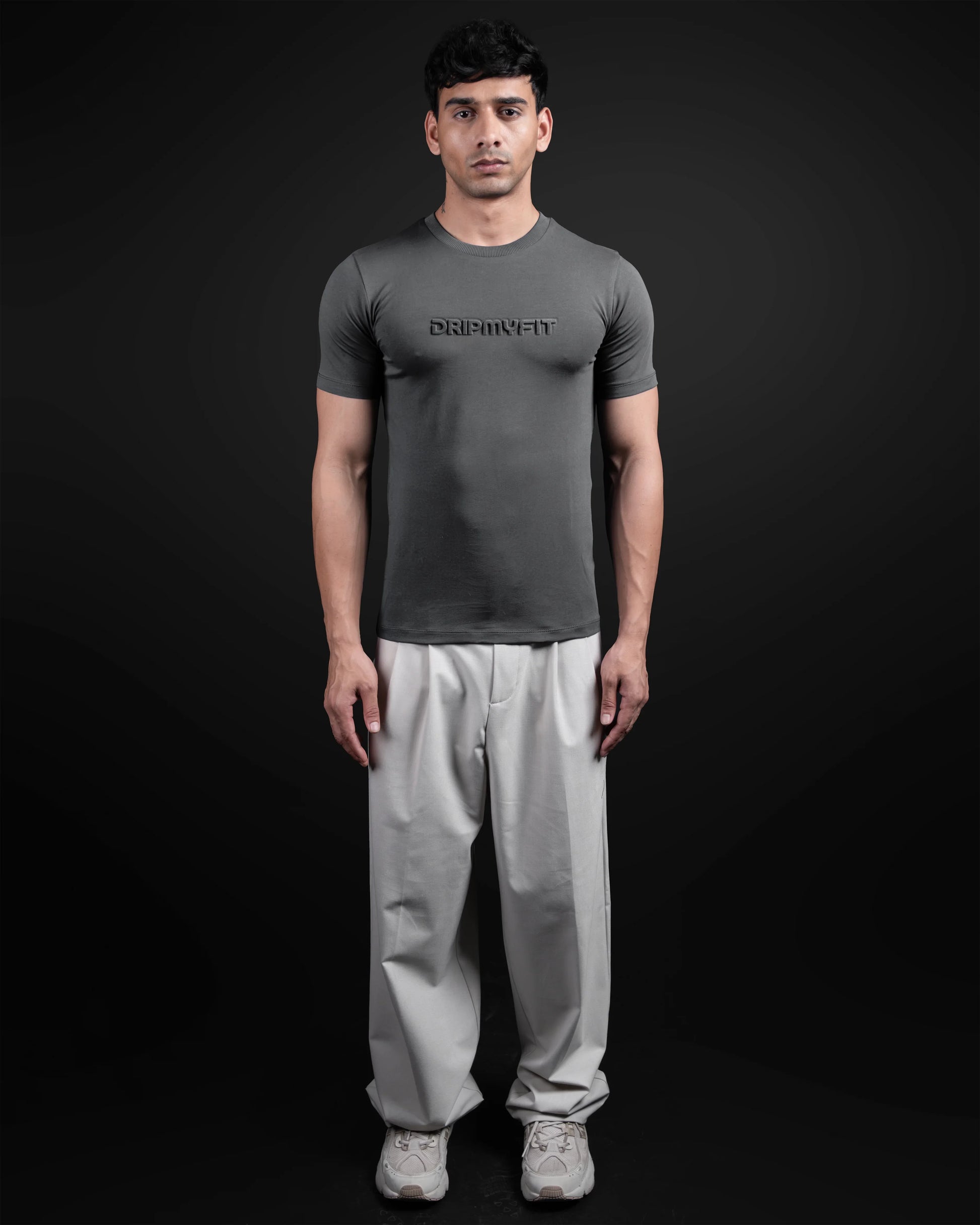 CHARCOL SUPIMA SLIM FIT T-SHIRT
by dripmyfit