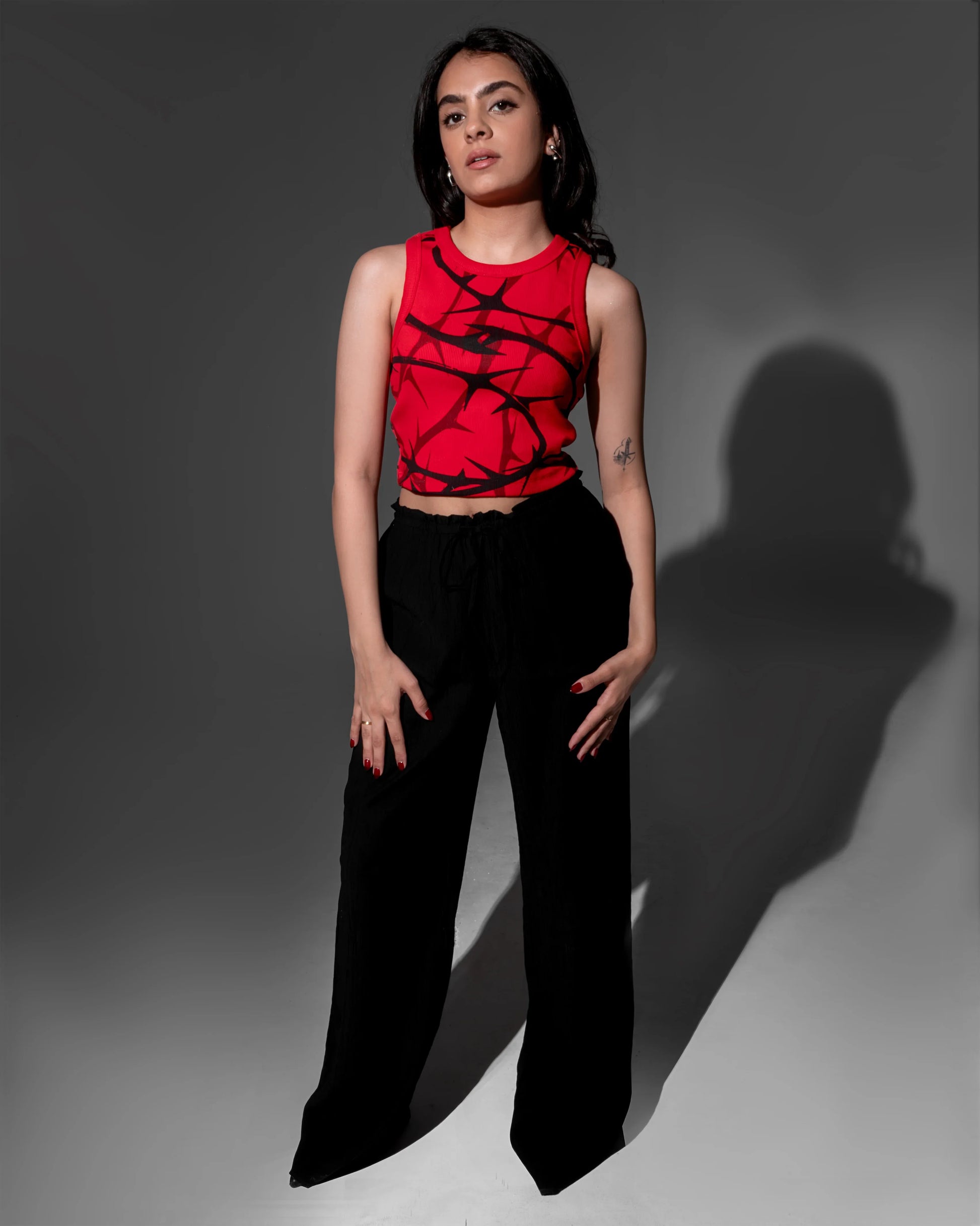 CRIMSON VINE RIBBED CROP TANK TOP - DRIPMYFIT